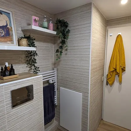 Apartment Vue Sur Le Sacre-coeur, Inspirations Japonaises